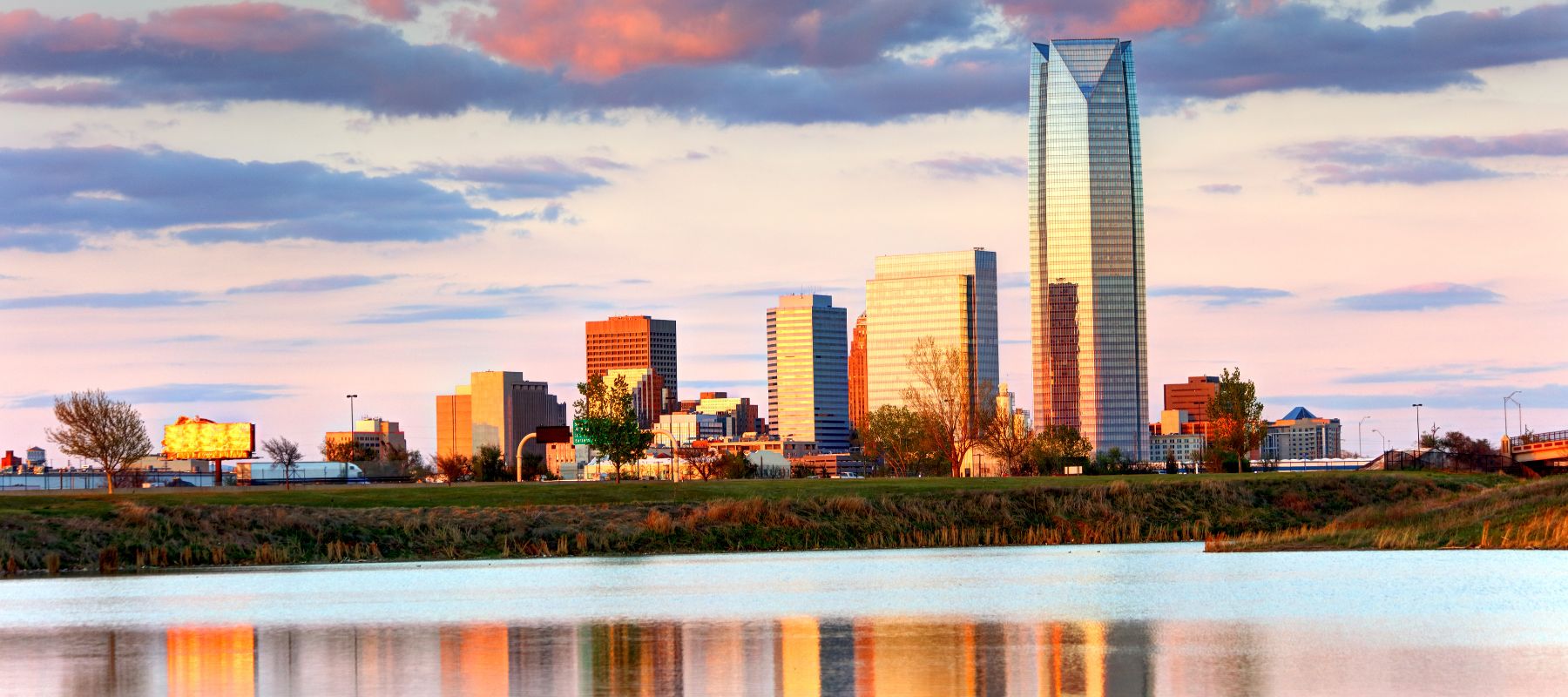 oklahoma city skyline at sunset